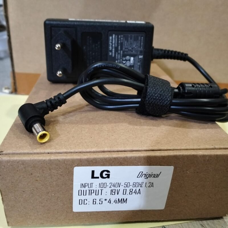 ADAPTER LG 19V-0,084A 6.5MM*4.4MM JARUM
