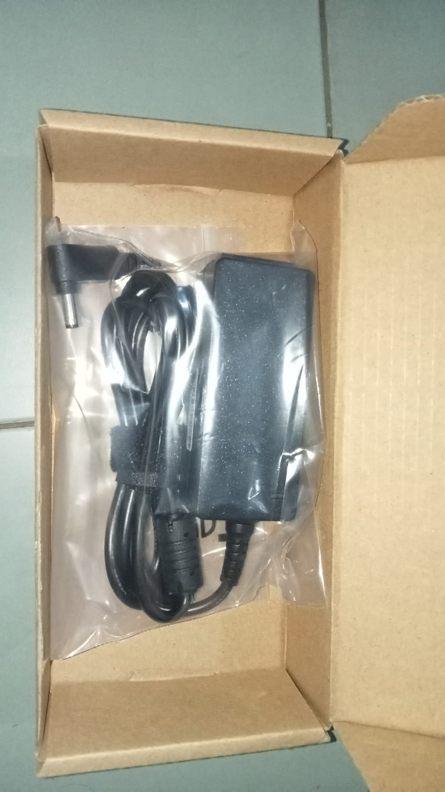 ADAPTER ASUS 19V 1.75 33W 4.0X1.35