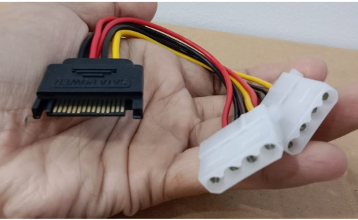 CABEL POWER SATA 4 PIN (F) CABANG 2
