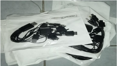 UNIVERSAL MOBILE CHARGER CBR CB322