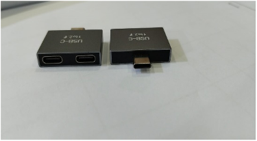 CONNECTOR TYPE-C (M) TO 2 TYPE-C (F)
