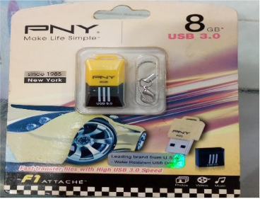FLASHDISK F1 ATTACHE 8GB USB 3.0