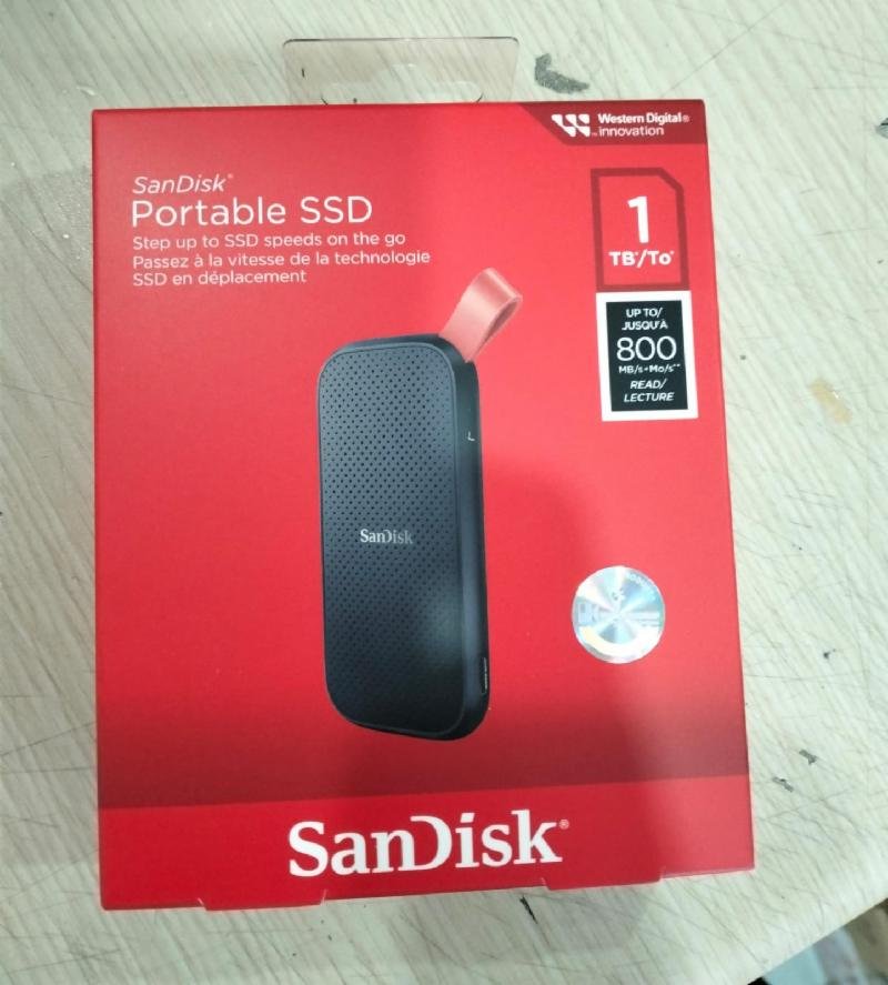 SSD SANDISK PORTABLE 1TB SPEED UP TO 800MB/S