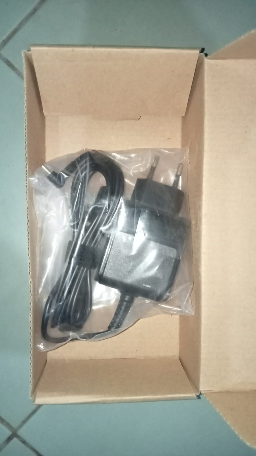 ADAPTER ASUS 19V 1,58A 2-5X 0-7MM AAA GP SQUARE SHAPE