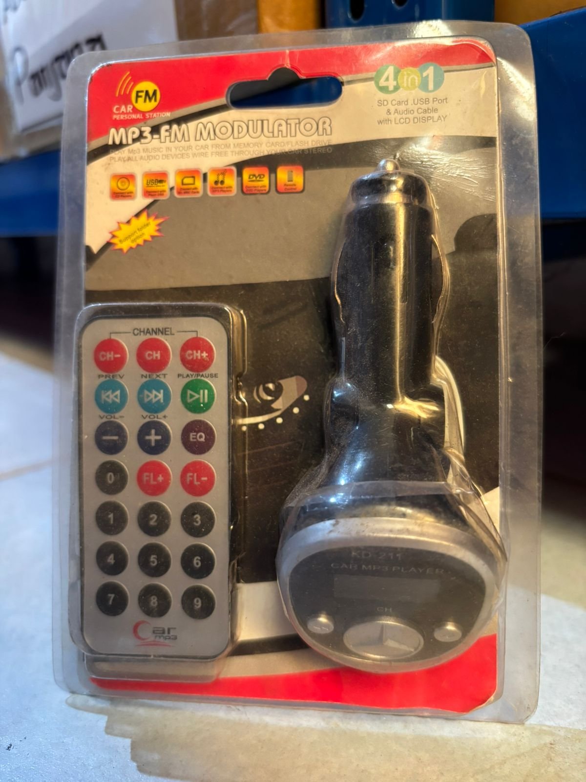 FM MODULATOR 3 IN 1 LOGO MOBIL